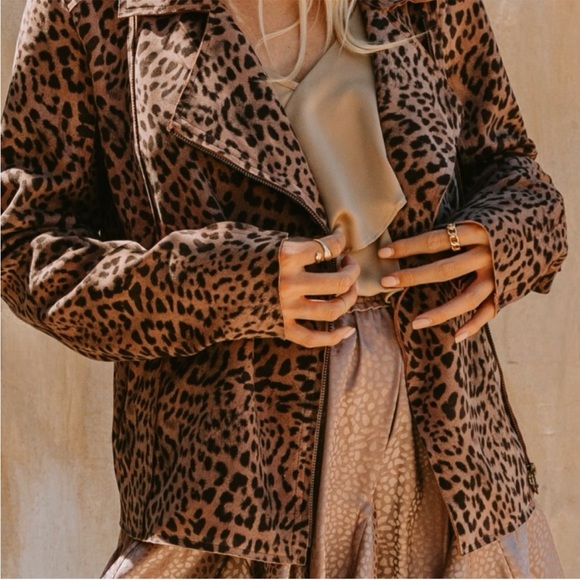 Washed Rose Leopard Faux Suede Rider Jacket - Picture 4 of 5